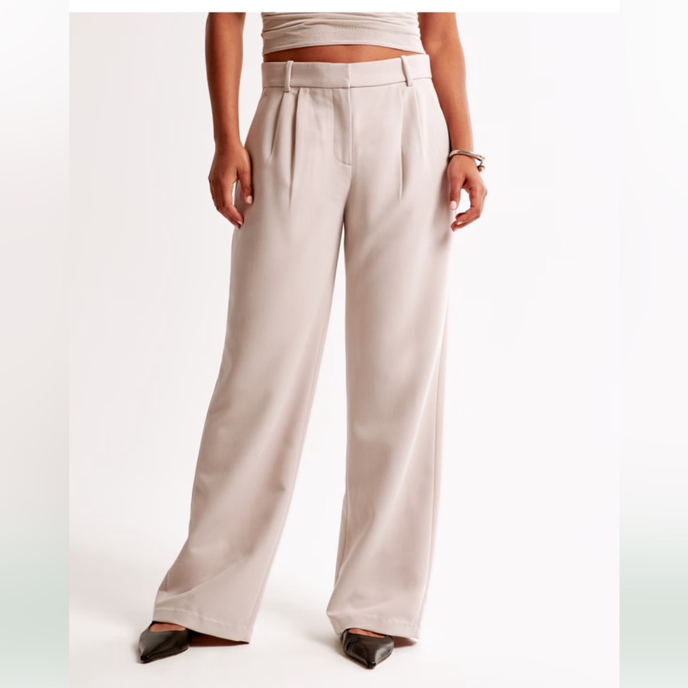 Wide leg trousers